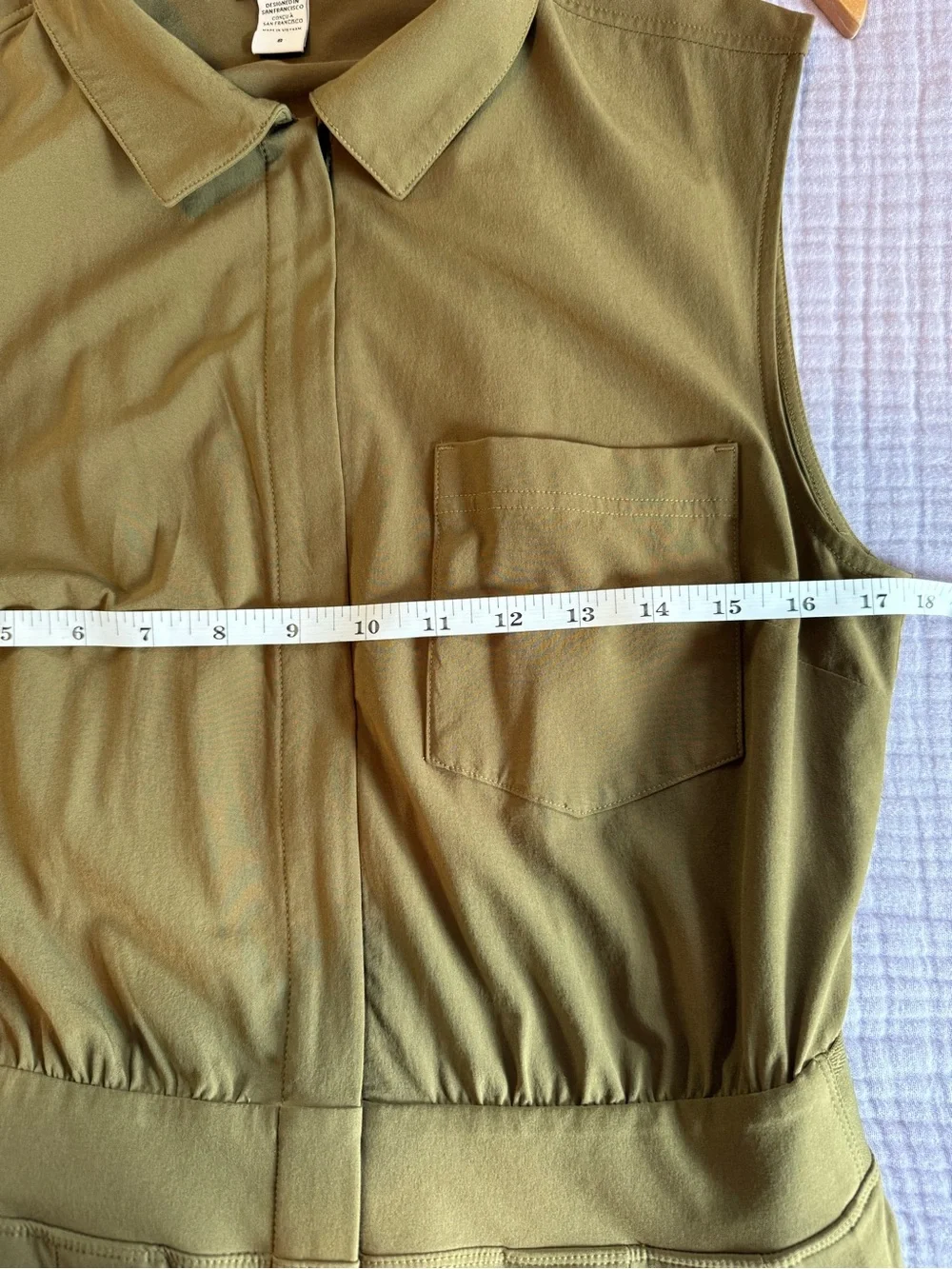 Athleta Brooklyn Heights Wide Leg Jumpsuit Olive Green Size 8 Great  Condition